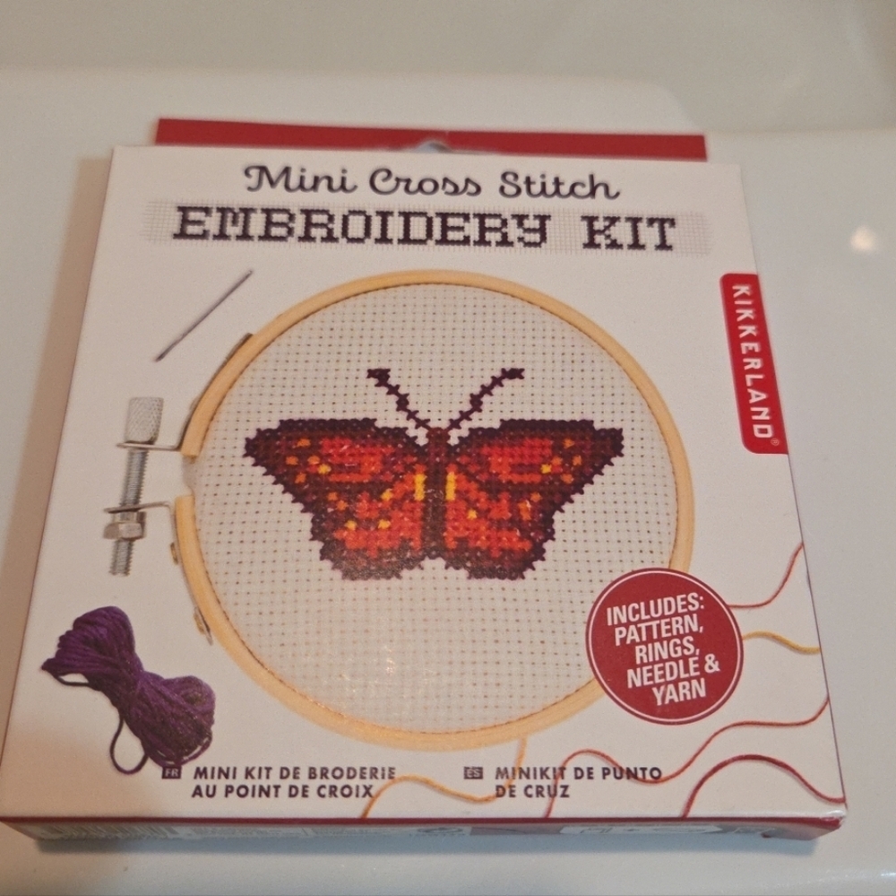 Kikkerland Mini Cross Stitch Embroidery Kit Butterfly with Hoop, Fabric NEW